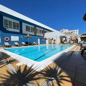 Cel Blau Santa Eularia des Riu